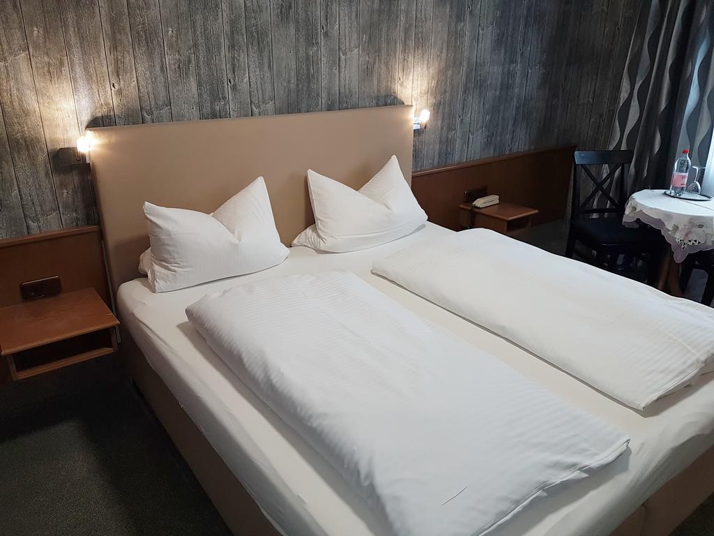 Charlottenhof Hotel Messel Luaran gambar